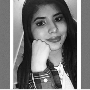 Meet your Posher, Rosa